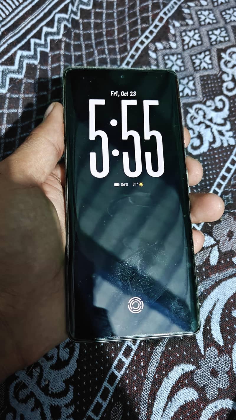 Tecno CAMON 40 Pro 0