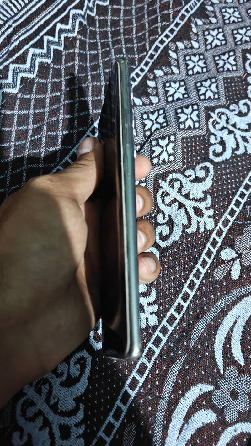 Tecno CAMON 40 Pro 2
