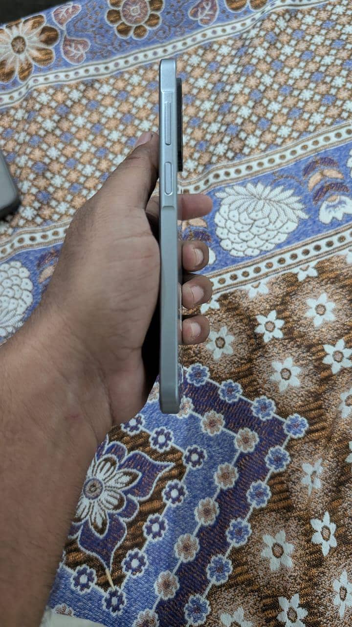 Samsung Mobile A17 2