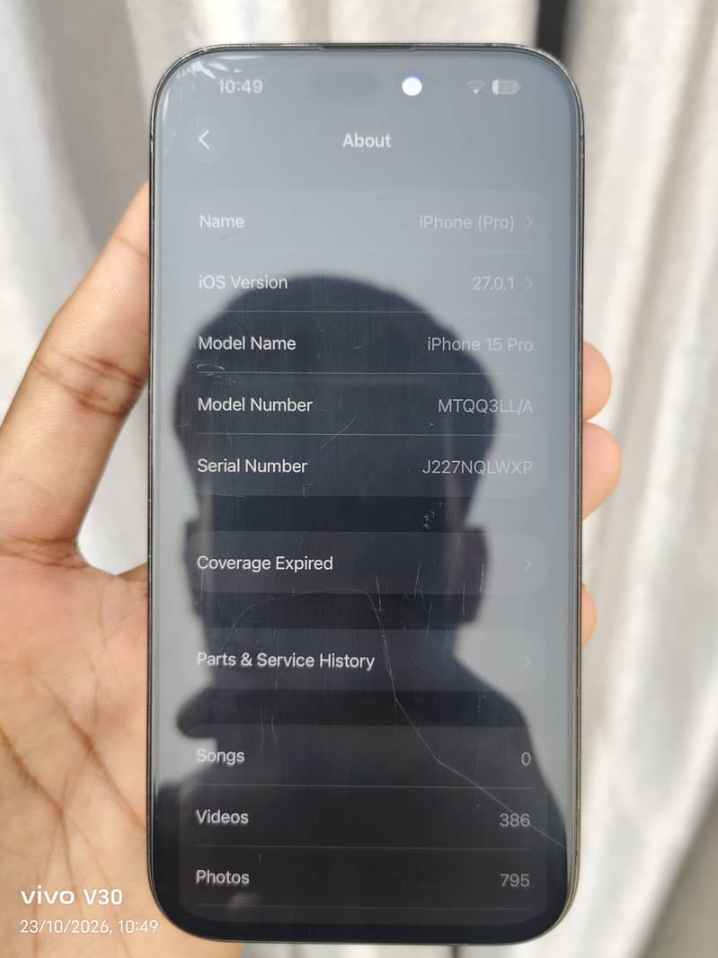 Apple iPhone 15 Pro 3