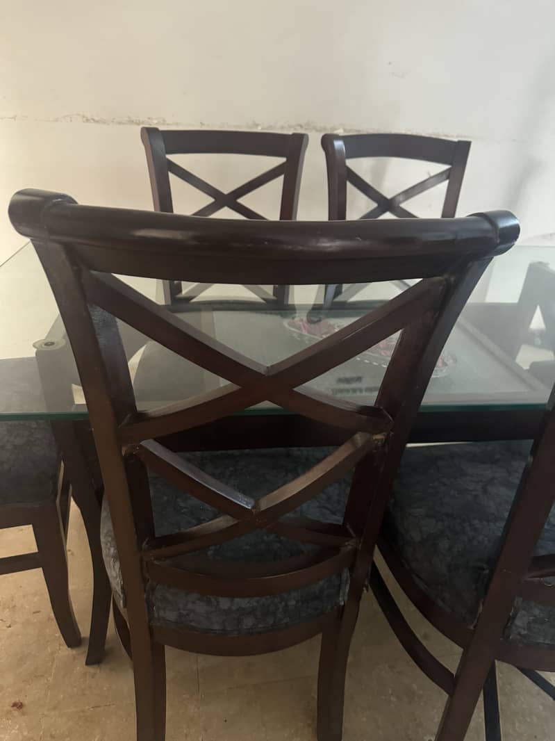 Dining table with 6 chairs 0