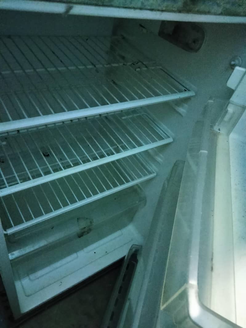 refrigerator pel 0