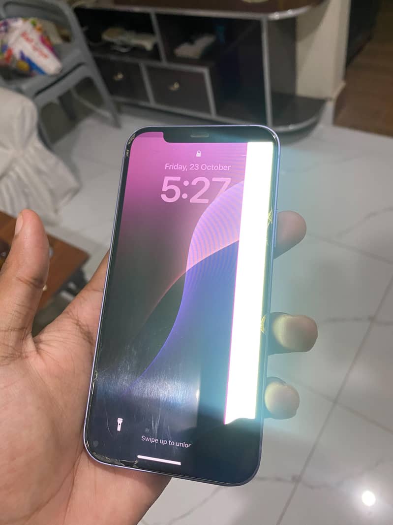 Apple iPhone 12 5