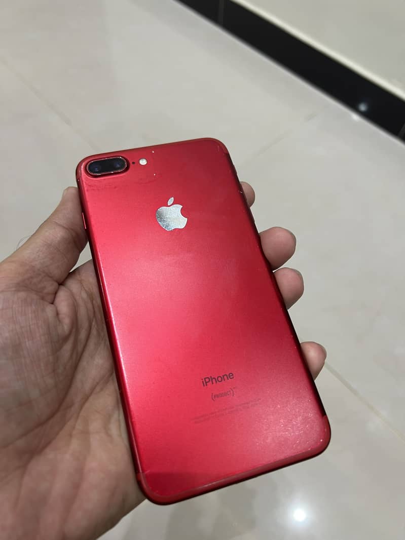 Apple iPhone 7 Plus 1