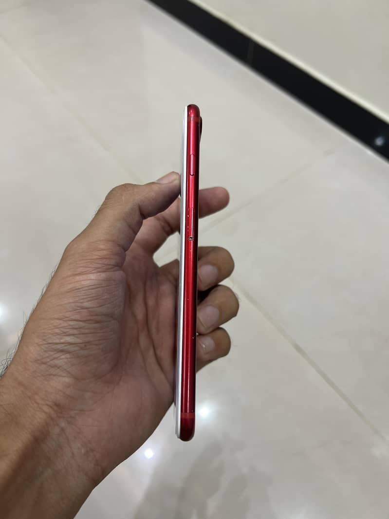 Apple iPhone 7 Plus 2