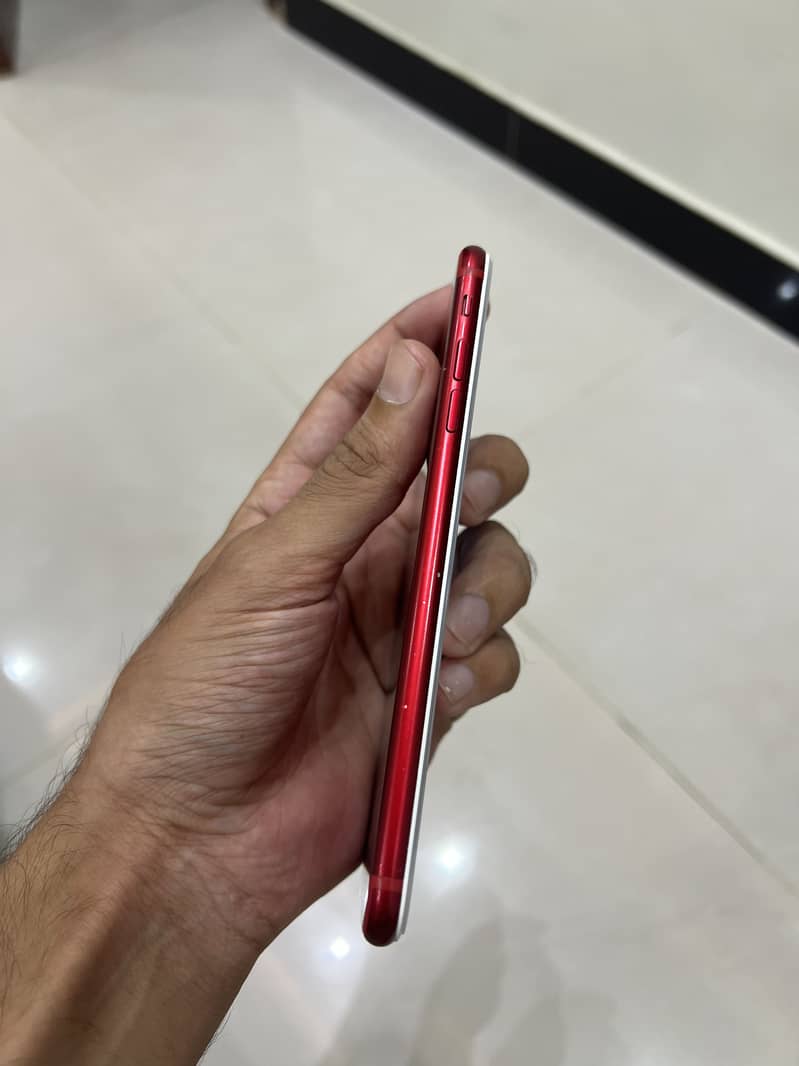 Apple iPhone 7 Plus 3