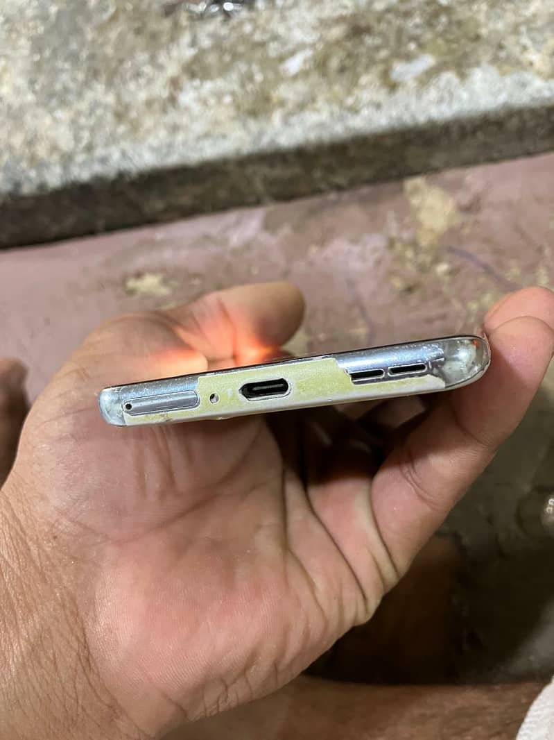 one plus  9pro 5g 2
