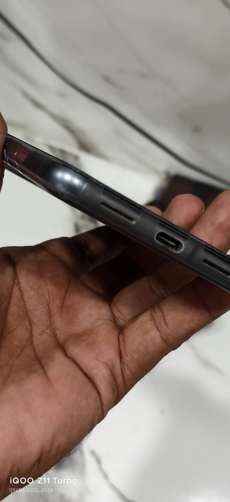 Google Pixel 8 Pro 3
