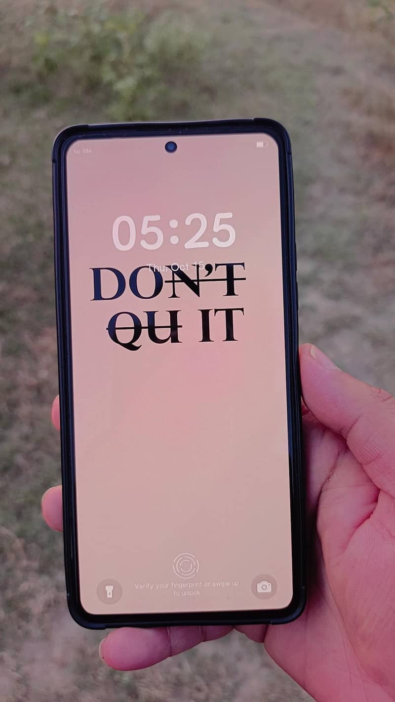 Tecno CAMON 20 2