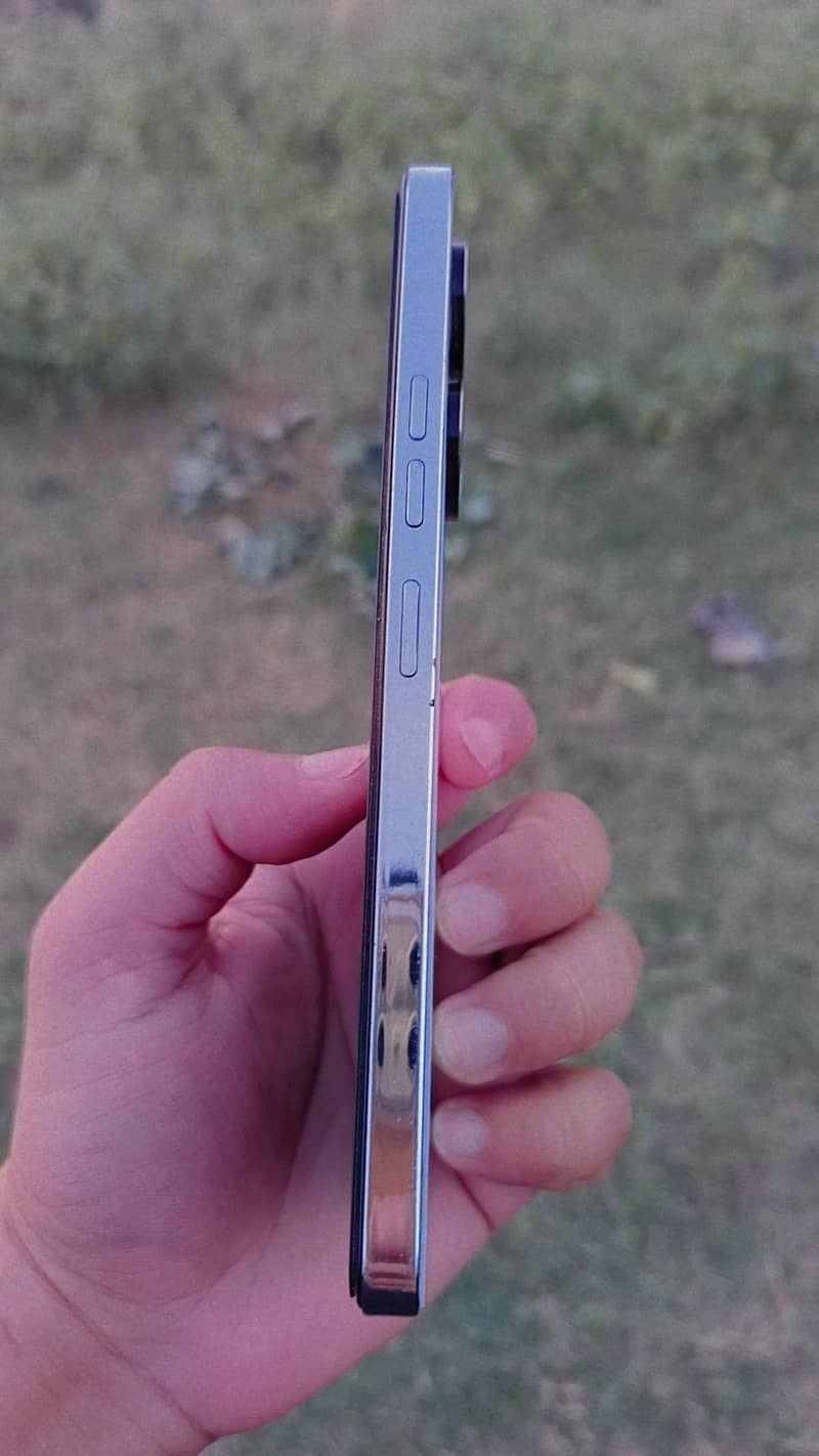 Tecno CAMON 20 3