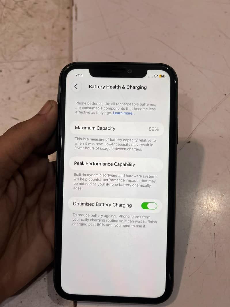 Apple iPhone 11 5