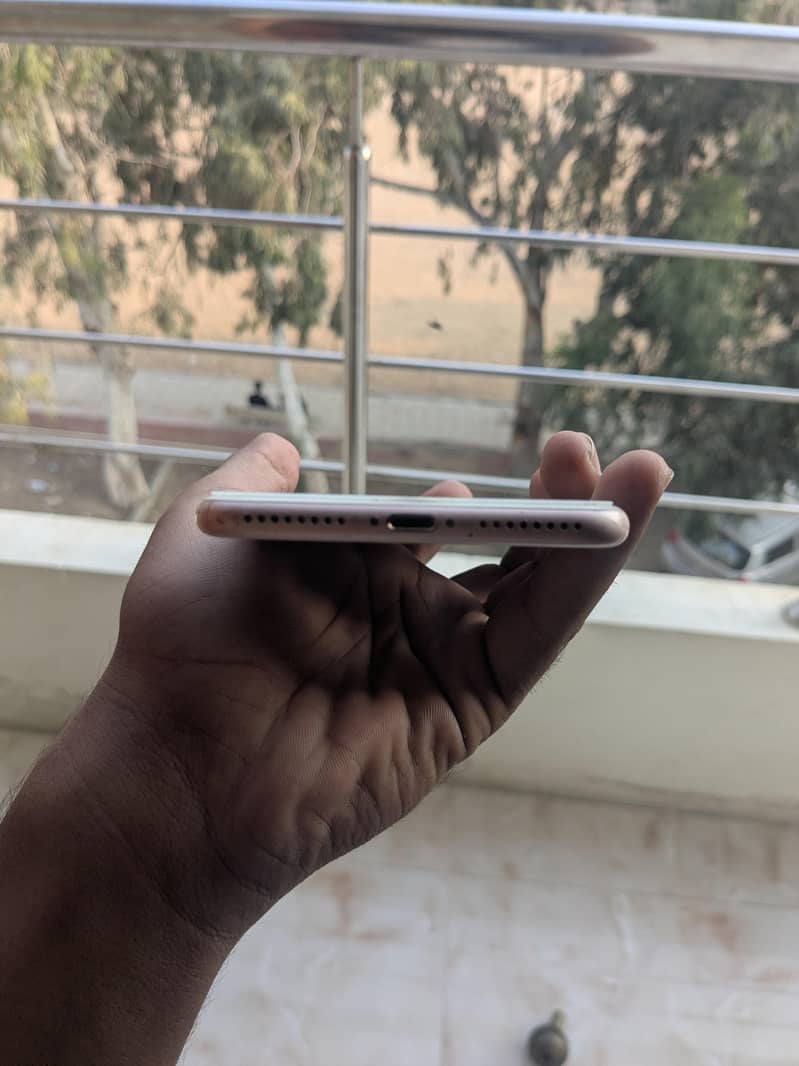 Apple iPhone 7 Plus PTA approved 2