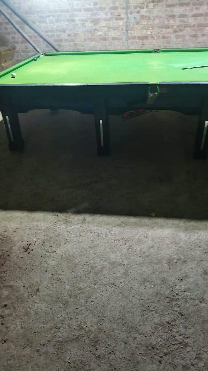 snooker table and pool table 2