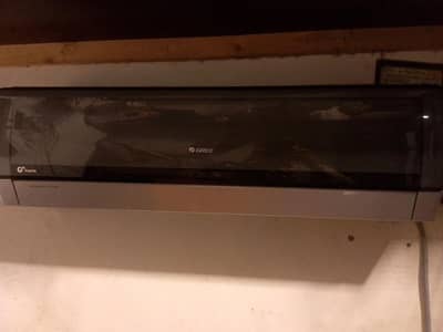 Gree G 10 DC inverter ac For sale