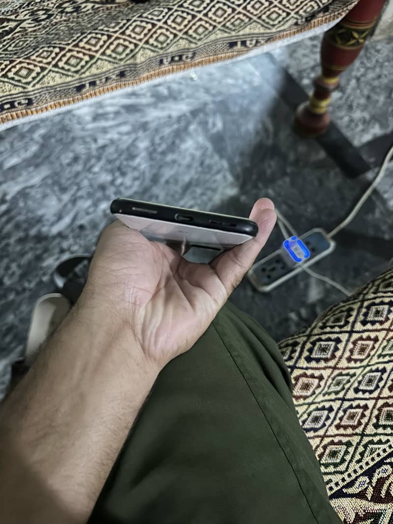 Google Pixel 4 XL 3
