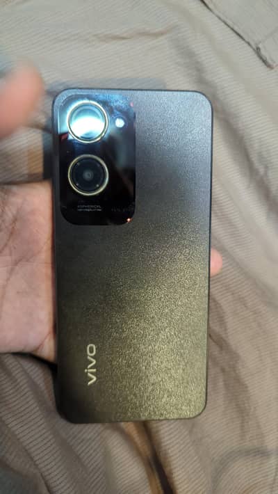 Vivo Y18