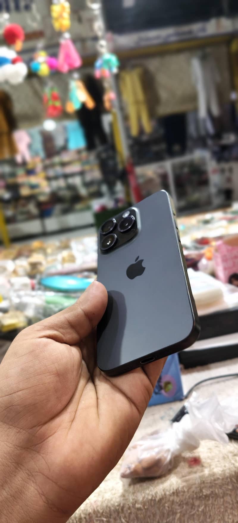 Apple iPhone 15 Pro 1