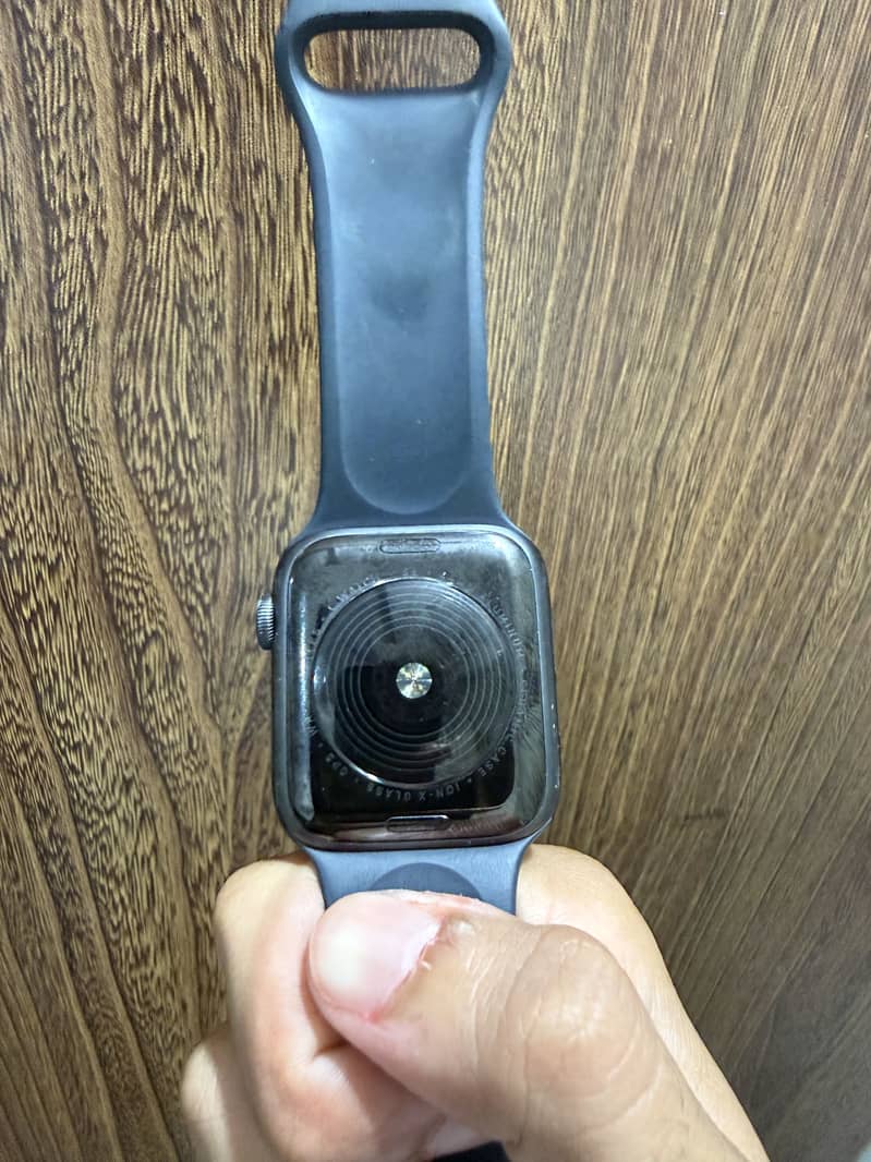 APPLE WATCH 5