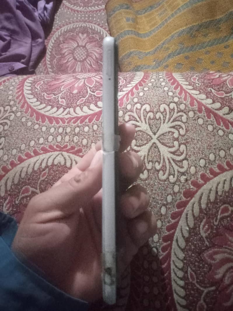 Samsung Mobile A23 1