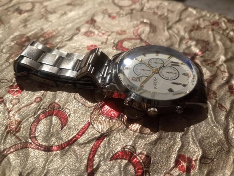 man watch 1