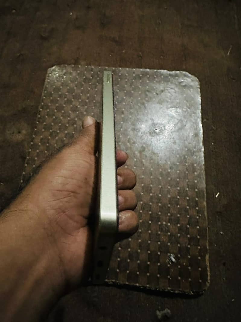 Samsung Mobile A06 2