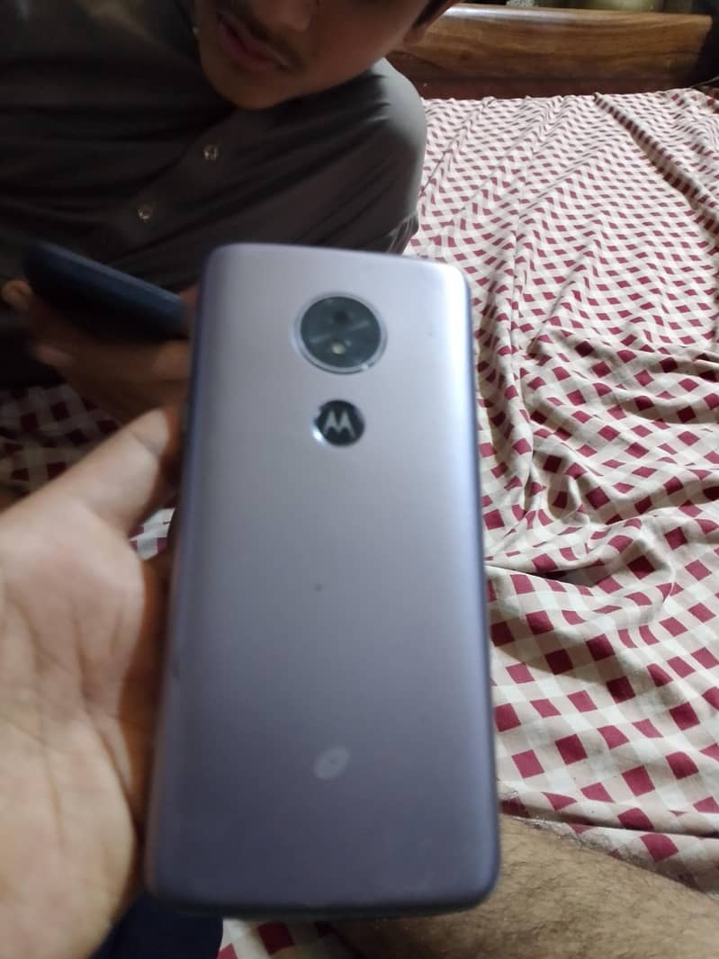 Motorola Moto E5 Play - Mobile Phones - 1120797748