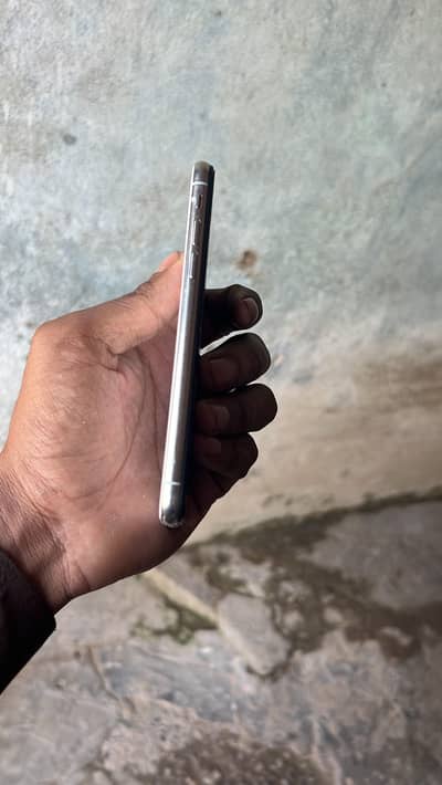 Apple iPhone X