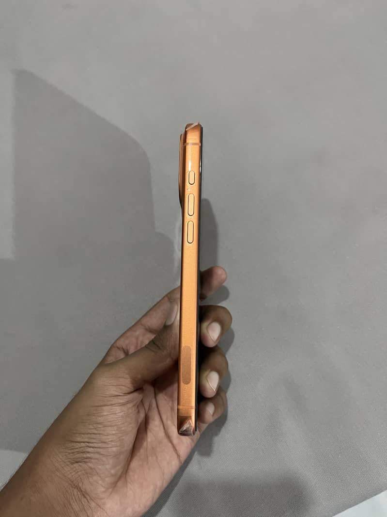 Apple iPhone 17 pro max 2
