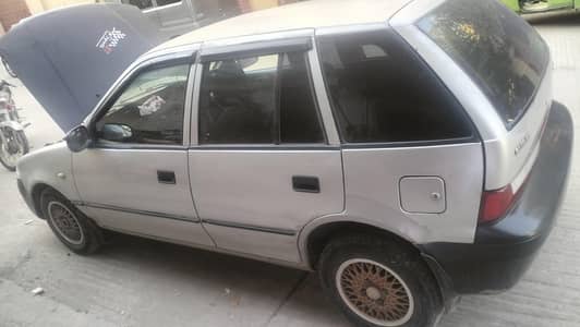 Suzuki Cultus 2000