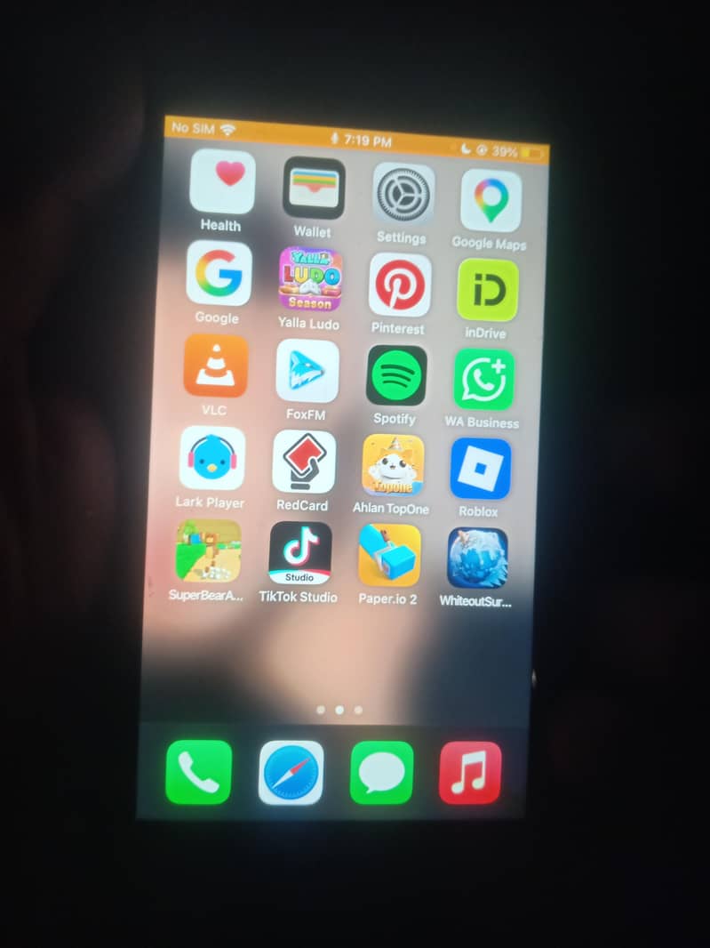 Apple iPhone 8 3