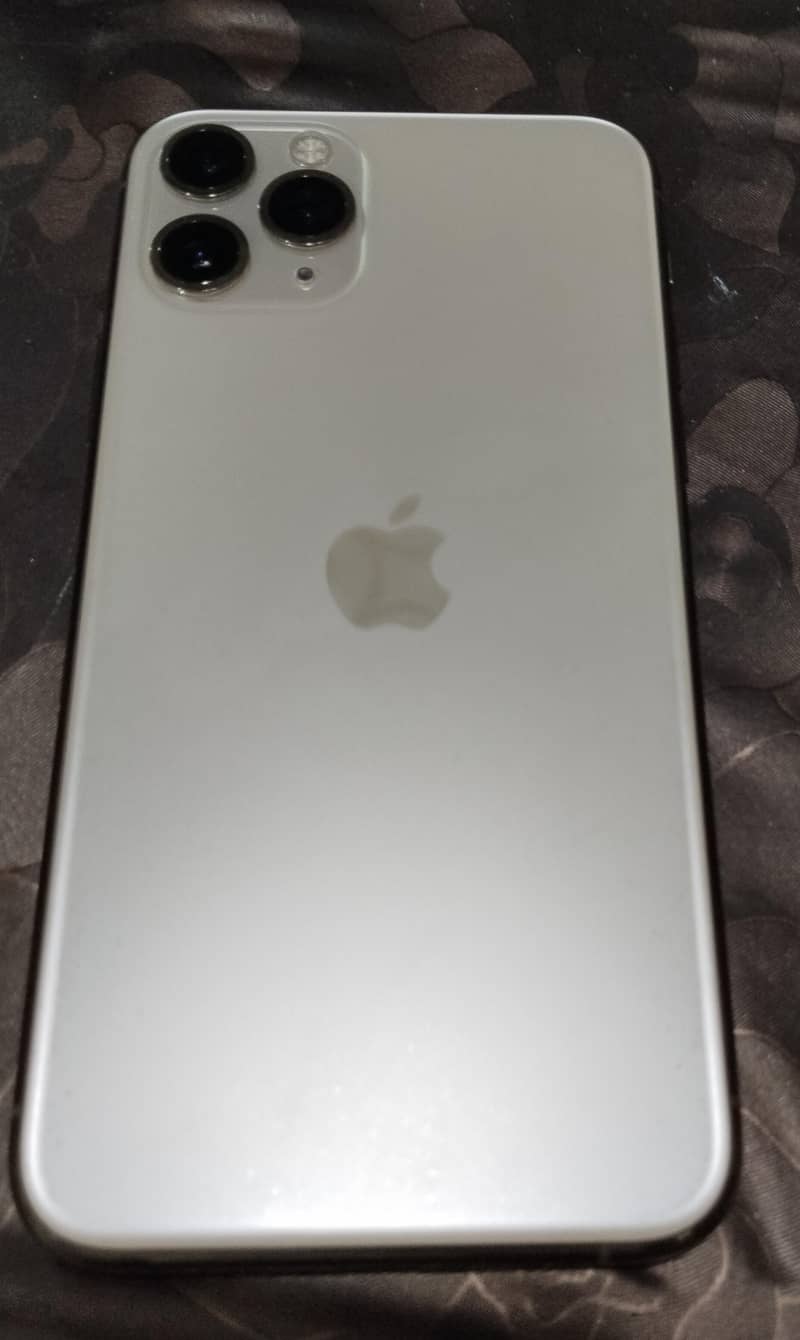 iphone 11 pro 3