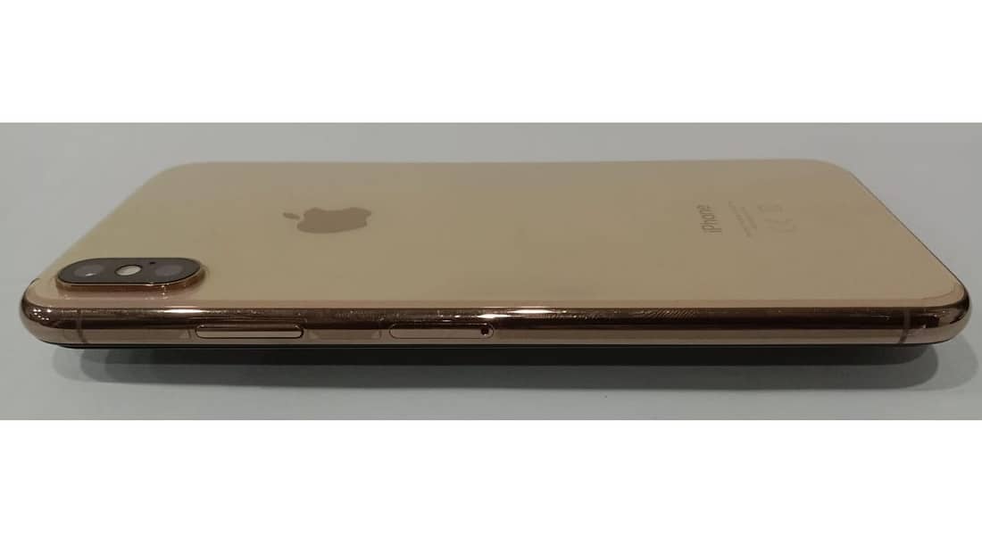 Apple iPhone XS Max 2