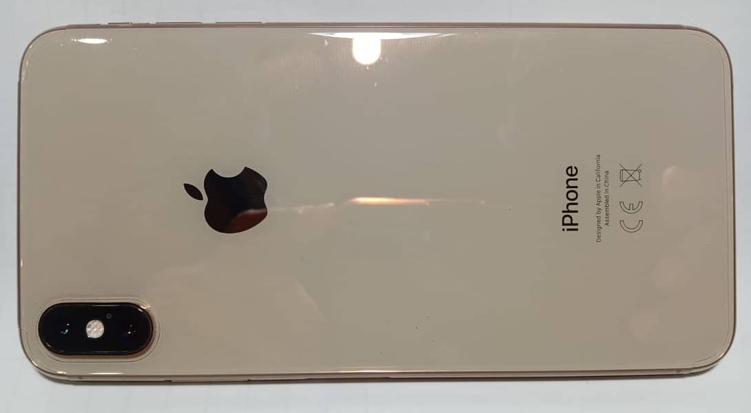 Apple iPhone XS Max 5