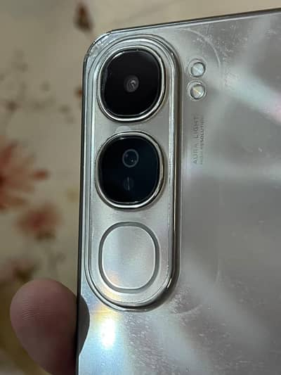 Vivo Y200
