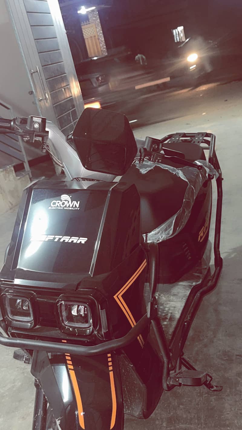 Crown Raftar proo - Electric - 1120797911