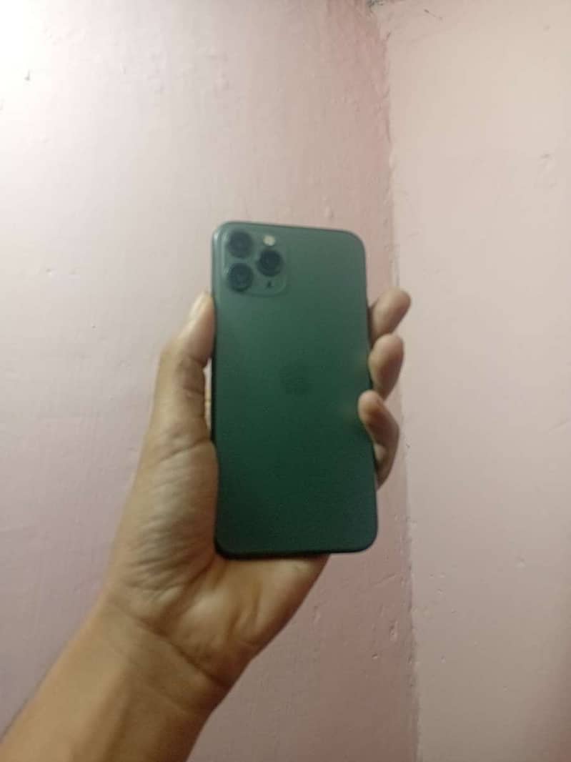 Apple iPhone 11 Pro 0