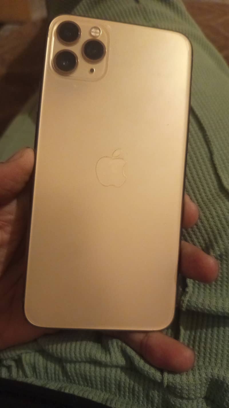 Apple iPhone 11 Pro Max 2
