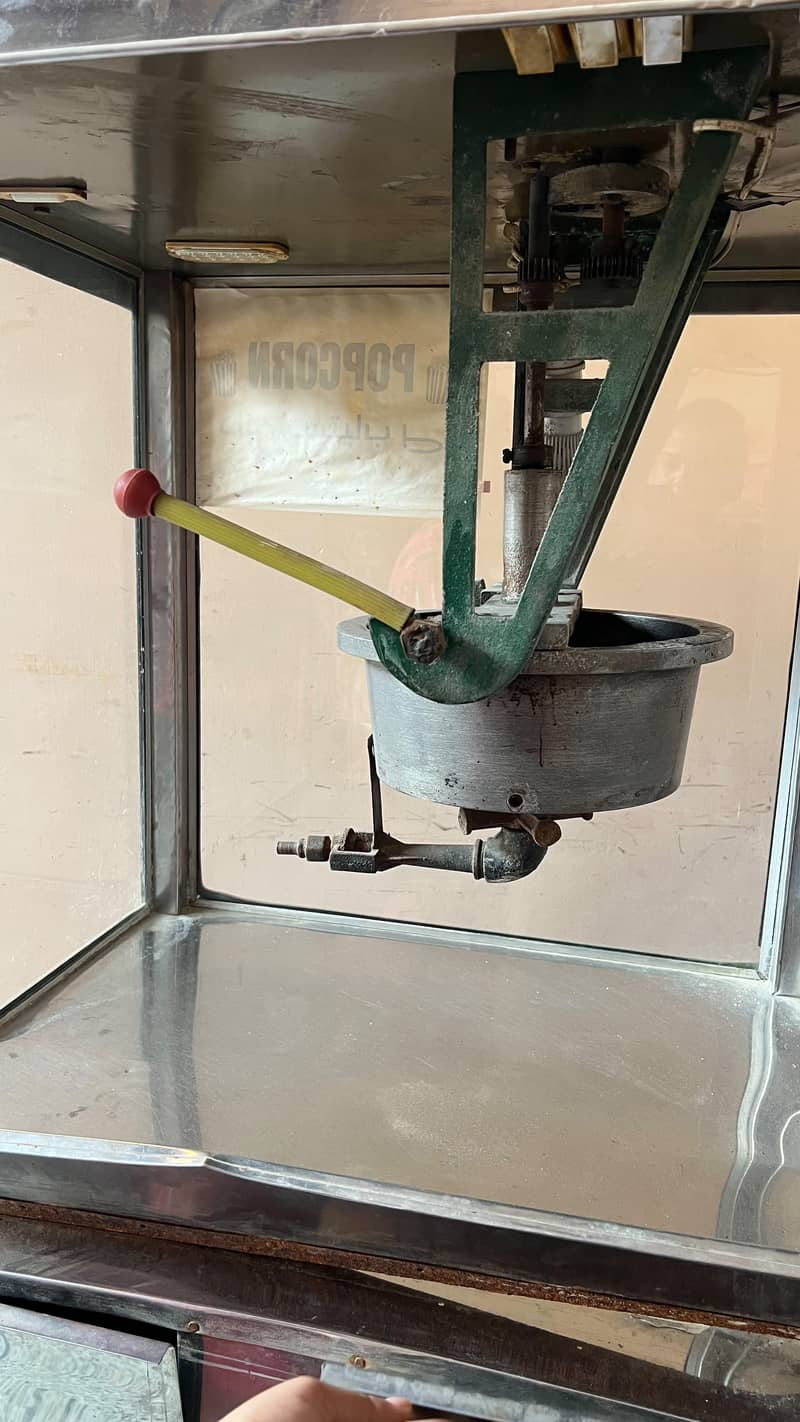 Popcorn Machine 1