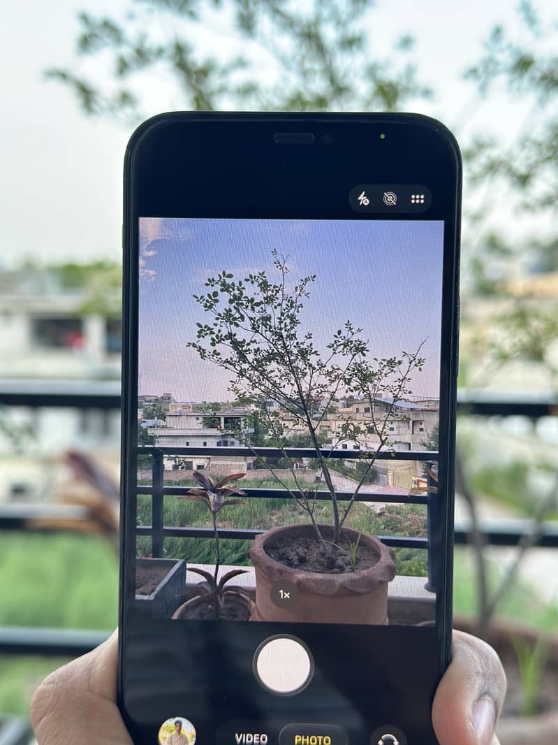 Apple iPhone 12 Pro 2