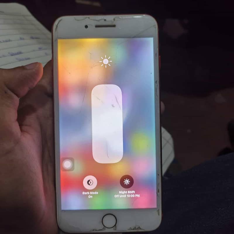 Apple iPhone 7 Plus 0
