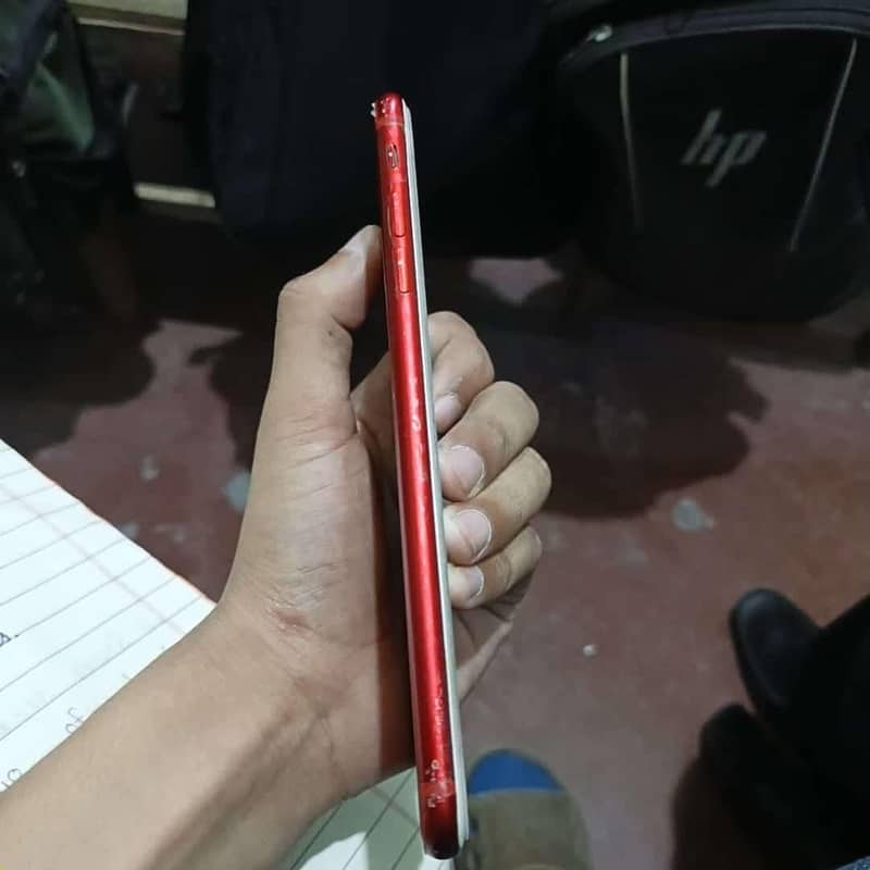 Apple iPhone 7 Plus 3