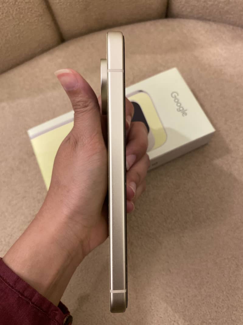 Google Pixel 10 3
