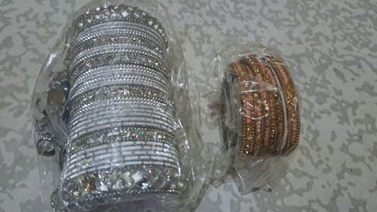 All bangles 03036089560