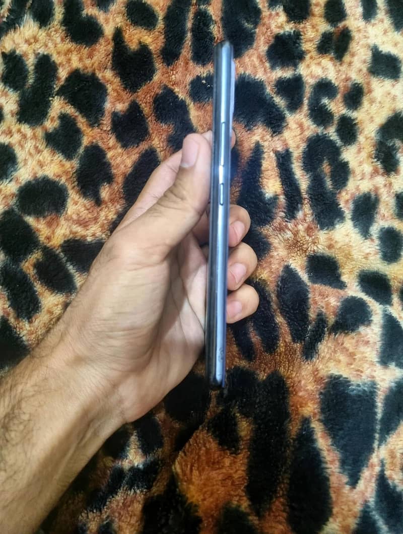 Mobile 8