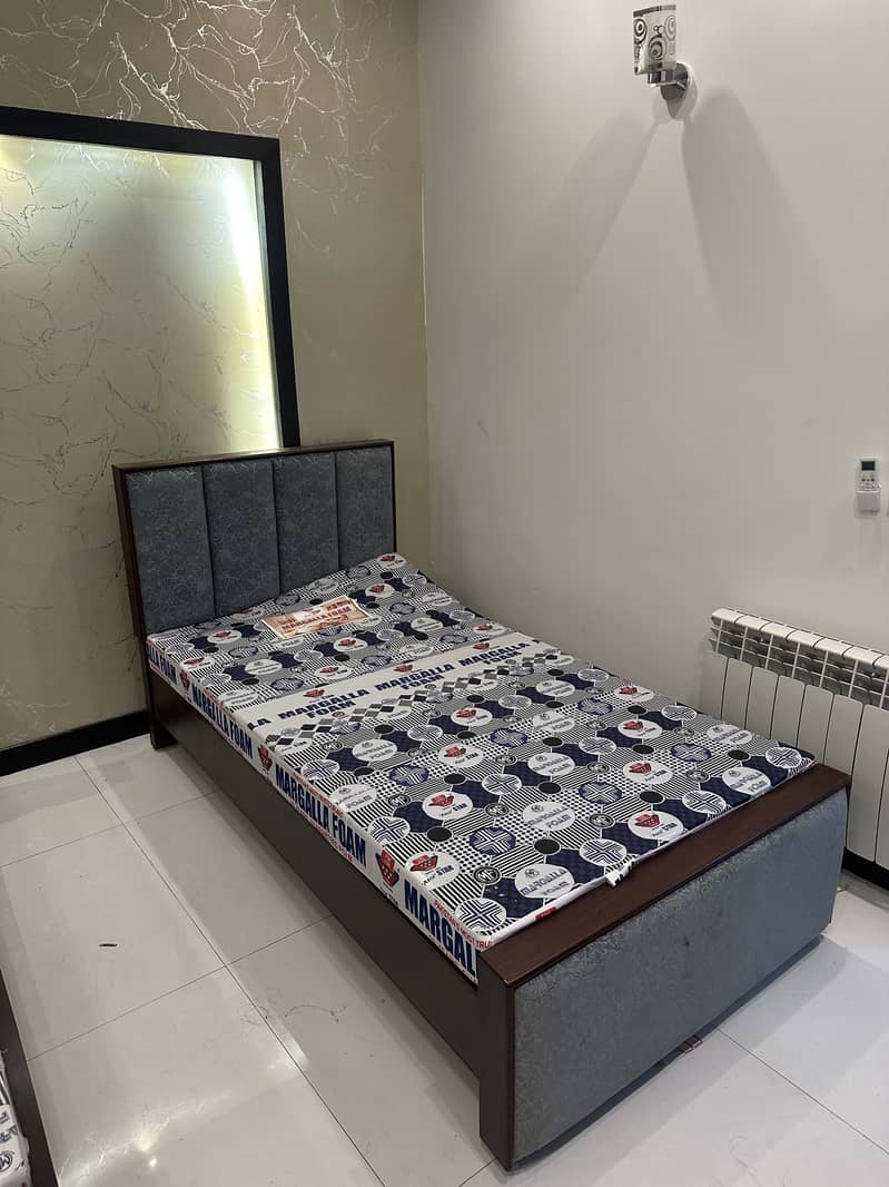 single bed double bed sofas dining table 8