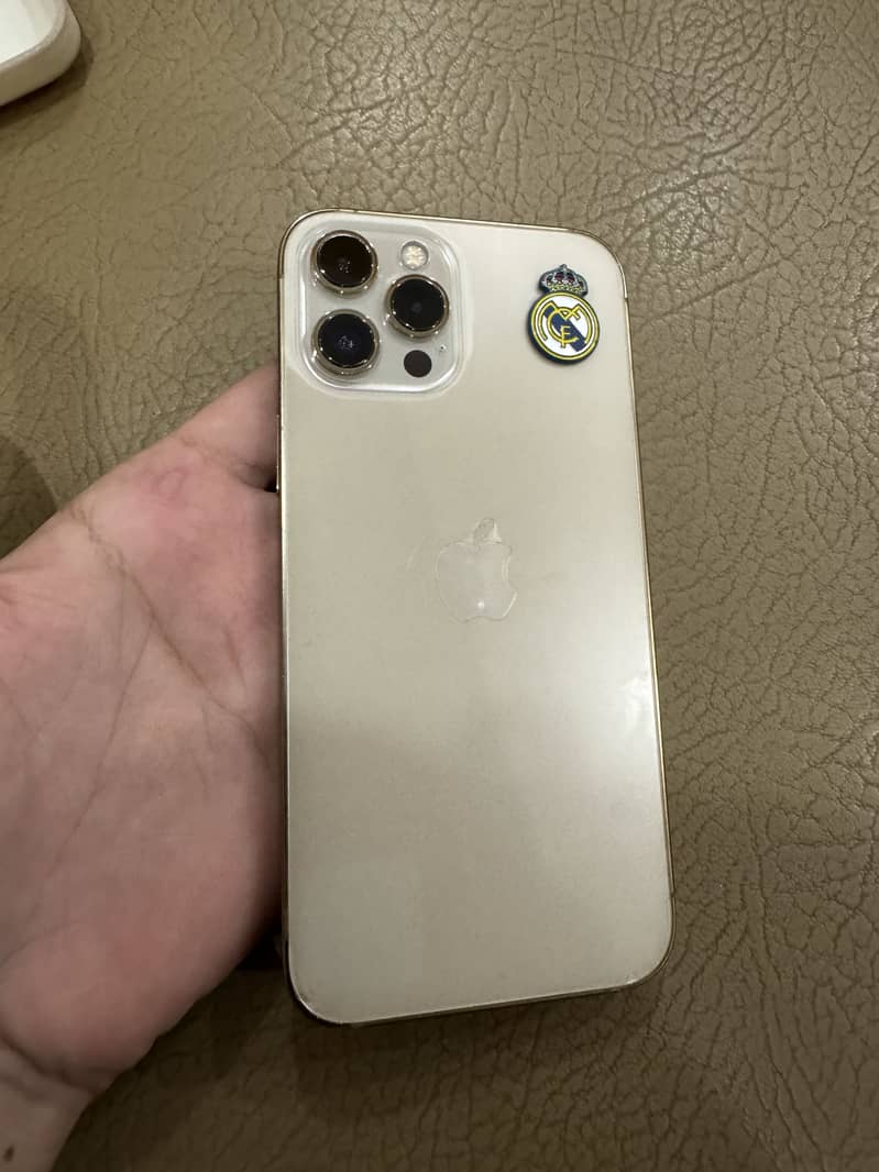 Apple iPhone 12 Pro Max 4