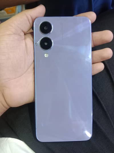 Vivo Y17s