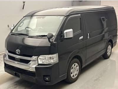 TOYOTA HIACE