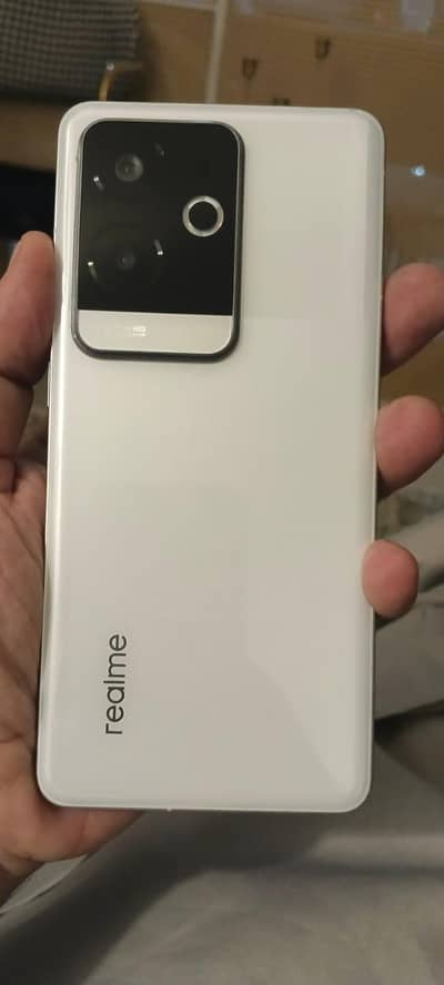 Realme GT 6
