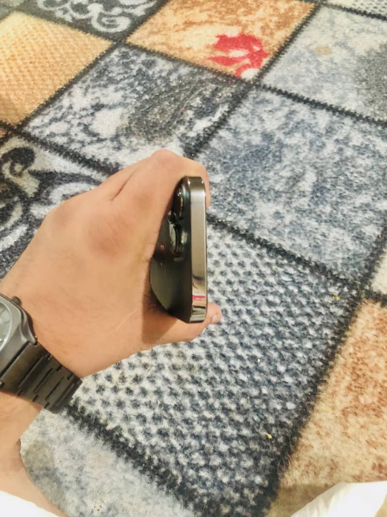Apple iPhone 13 Pro 5